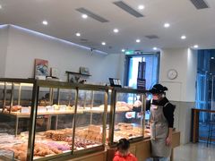 面包甜点陈列柜-石头先生的烤炉(济南领秀城贵和店)