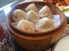 灌汤小笼包-稻鲜记潮汕砂锅粥
