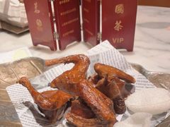 -蝴蝶里·粤菜·点心(龙湖天街&滨江店)