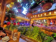 -民食香·腊排骨野生菌美食(木府店)
