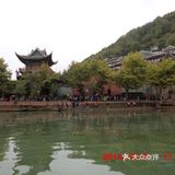 其实夜游凤凰古城的时候就有所领略了