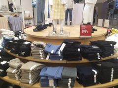 -优衣库(青岛万象城店)