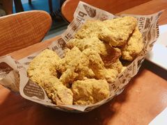 芝士炸鸡-BHC炸鸡(明洞总店)