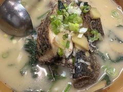 -洞庭鲜湘菜餐厅