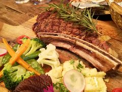 -SISTERS BAR RESTAURANT川意酒馆(嘉善老市H楼店)