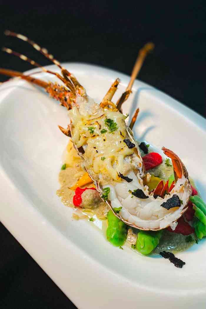 重庆富力艾美酒店·新食谱西餐厅-"海鲜赞9199,但是菜品可以