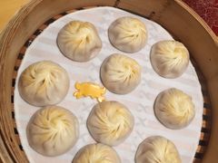 蟹粉小笼汤包-鼎泰丰(当代商城店)