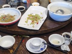 -醉美东江·三文鱼·烧鸡公