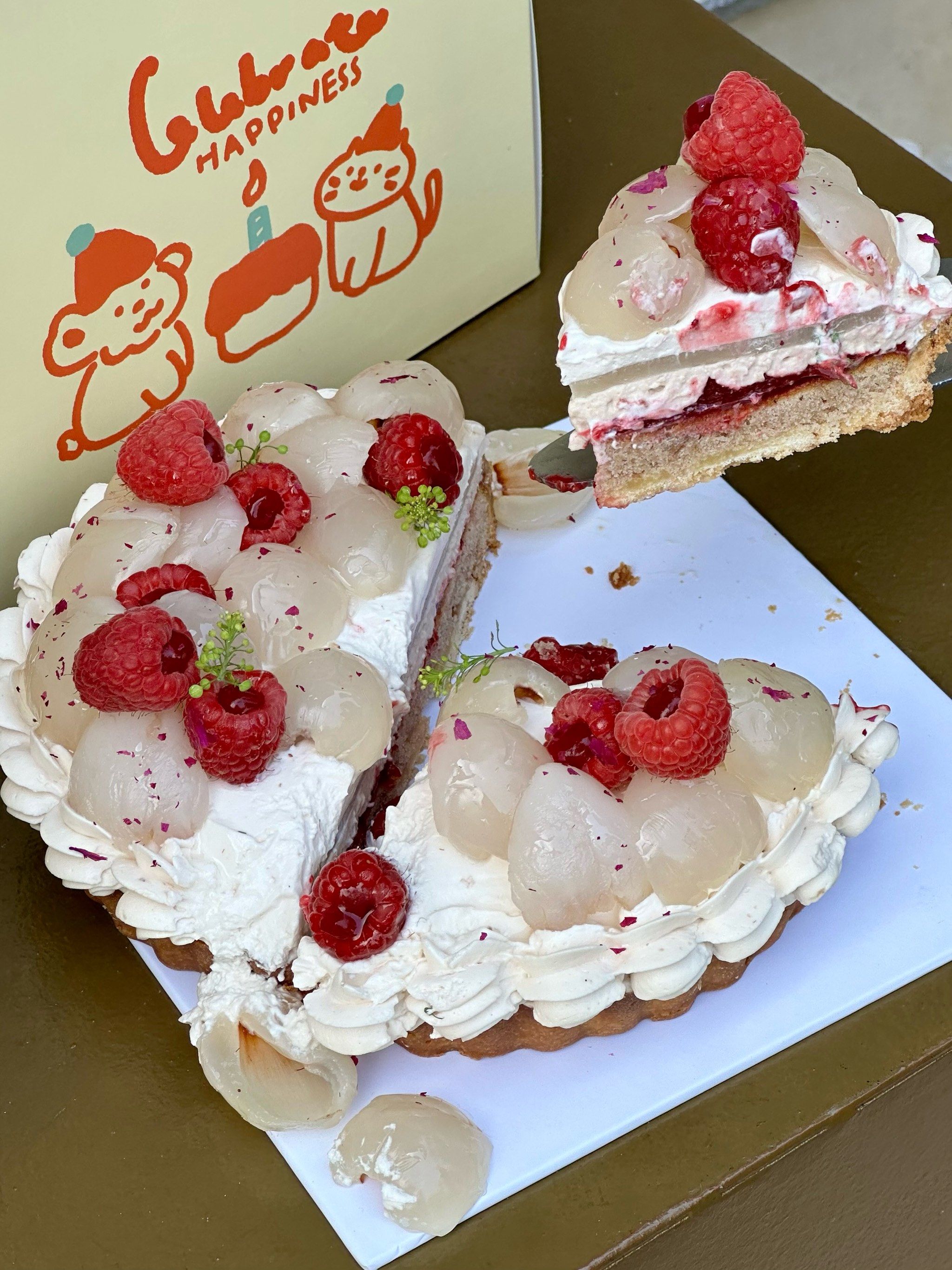 来杭州!就为了这一口荔枝玫瑰挞!