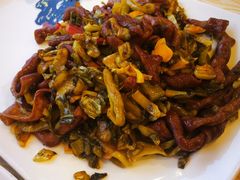 酸菜炒鹅肠-和膳居饮食有限公司