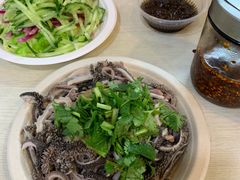 -黑八私房老北京炸酱面