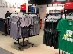 -上品折扣(回龙观店)