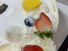 -皇冠幸福里动物奶油生日蛋糕(龙阳村地铁站店)