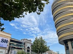 -Laderach 莱德拉(上海环贸iapm店)