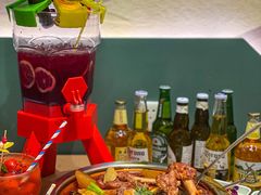 -街角等你.大连海鲜烧烤.经典铁板海鲜串(西安路店)