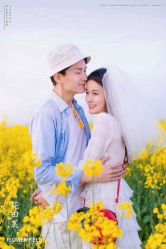 -格拉视觉摄影工作室(正成·财富ID店)