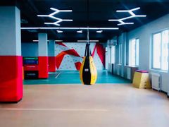 -悦动体能篮球羽毛球网球(三里河店)