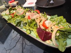 -BOURBON 玻本美式餐厅酒吧(虹桥新天地店)