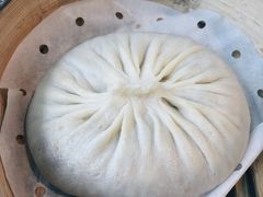 蟹粉汤包-朱洪元苏式面馆(绿宝广场店)