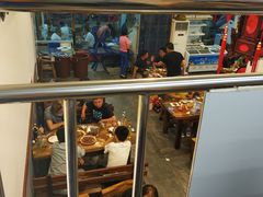 面包甜点陈列柜-天津乾毓德饭庄·清真传统炒菜·海鲜烧烤(咸阳路店)