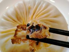 犹抱琵笆终露面的蟹粉-江联大酒店