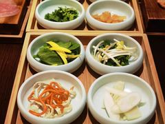 -银米·云南传统过桥米线(双廊黑金冠店)