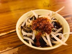 -丽虹云南过桥米线(兴工街店)