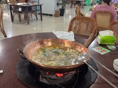 -朝伟清真铜瓢牛肉馆(三十年老·店)