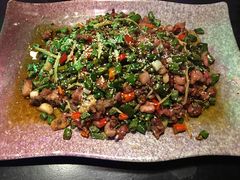 酒馆大盘兔-醉小酒馆·川菜·江湖菜·重庆菜(观音桥旗舰店)