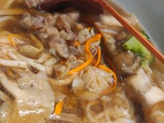 老鸡野生菌肥牛米线-云味馆·云南菜·云南米线(景田店)