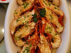 -东豪园林海鲜酒家(南港路辅路店)