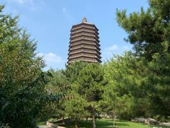 -玲珑塔公园