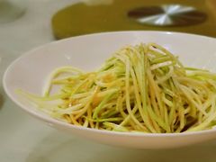 -品悦酒店(三林古镇店)
