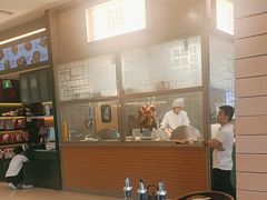 -潮界(LU·ONE凯德晶萃广场店)