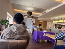 -爱陪伴尊享月子中心(国际店)