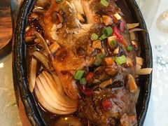 -黄山阿拉酒店(黄山风景区换乘中心店)