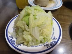 焯白菜-老爆肚满五香烧牛羊肉