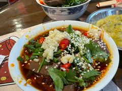 冒鸭血-池嬢拌粉(上海首店)