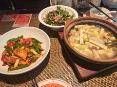 家乡苦笋煲-老客家·客家菜(万达店)