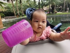 -三亚湾海居铂尔曼度假酒店