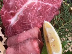 -山川小町·极番烧肉(新地假日广场店)