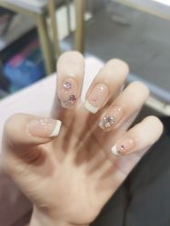 -淑媛美甲美睫美容