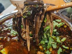 -大众跷脚牛肉馆·非遗传承单位(峨眉山店)