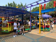 -顺德大良半月城游乐场