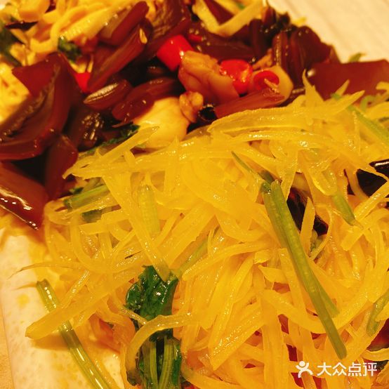 名人汇七毛撸串吧平价海鲜