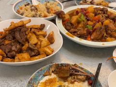 -汗腾格里·风味餐厅(新疆驻京办店)