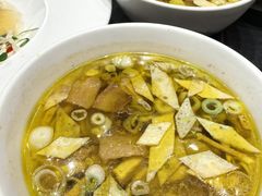 -艳阳天民俗村(公园路店)