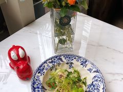 -九月里.自由花园餐厅