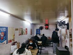 大堂-煲煲香快餐(南京路店)