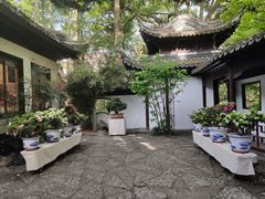 -汇龙潭